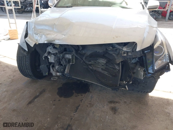 2014 Cadillac ATS Standard RWD with VIN 1G6AA5RX1E0174667, listed as a IAAI auction lot 41723540 with 171,804 mi miles. Bid and sale history available at carsss.com. Image 6.