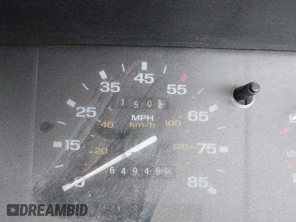 1991 Ford Ranger XLT z VIN 1FTCR10A7MUD73309, wystawiony jako IAAI lot #41342704 z przebiegiem 64 946 mil mil oraz . Historia ofert i sprzedaży dostępna na DreamBid. Obrazek 7.