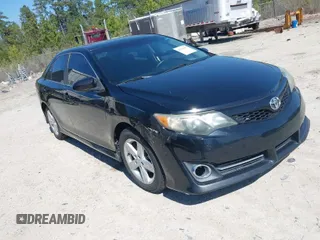 2014 Toyota Camry L with VIN 4T1BF1FK2EU362459, listed as a IAAI auction lot 41779917 with 129,083 mi miles. Bid and sale history available at carsss.com. Image 1.