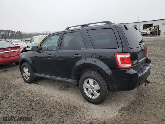 2011 Ford Escape XLT with VIN 1FMCU9DG5BKB23230, listed as a Copart auction lot 44424505 with 182,291 mi miles and Salvage Title. Bid and sale history available at carsss.com. Image 2.