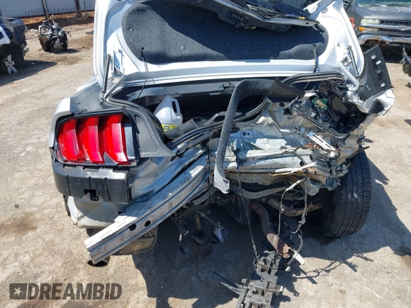 2018 Ford Mustang EcoBoost Premium с VIN 1FATP8UH1J5110038, выставлен на аукционе IAAI как лот 41978639 с пробегом 63 912 миль миль и . История ставок и продаж доступна на DreamBid. Изображение 16.