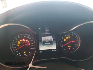2016 Mercedes-Benz C 450 AMG z VIN 55SWF6EB8GU116241, wystawiony jako Copart lot #56943085 z przebiegiem 106 307 mil mil oraz Szkoda całkowita • Salvage title. Historia ofert i sprzedaży dostępna na DreamBid. Obrazek 9.