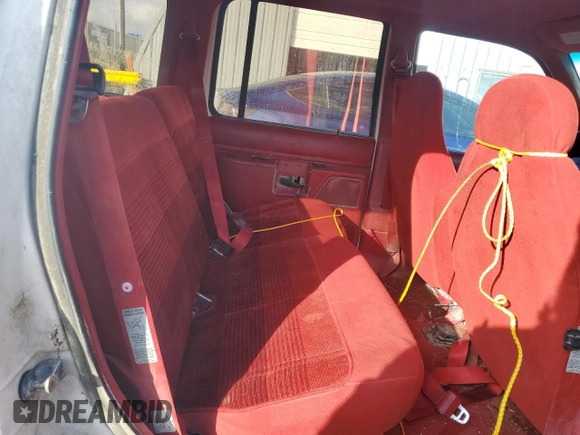 1992 Ford Explorer Eddie Bauer with VIN 1FMDU34X6NUC14663, listed as a Copart auction lot 81240504 with 98,907 mi miles and Salvage title. Bid and sale history available at DreamBid. Image 11.