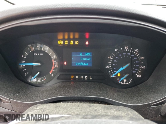2018 Ford Fusion S z VIN 3FA6P0G71JR222742, wystawiony jako Copart lot #54545715 z przebiegiem 219 261 mil mil oraz Szkoda całkowita • Salvage title. Historia ofert i sprzedaży dostępna na DreamBid. Obrazek 9.