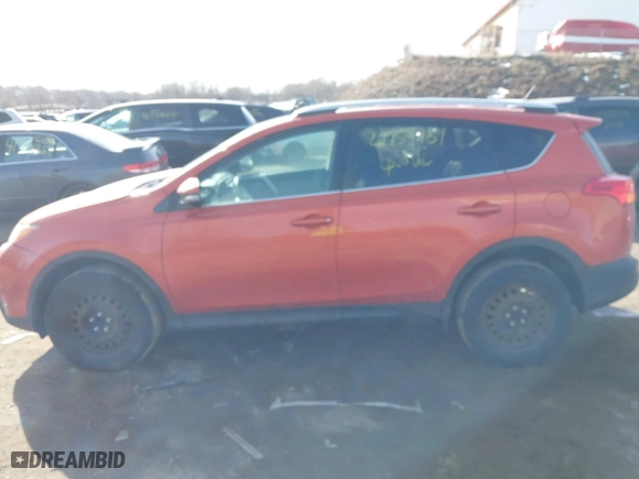 2015 Toyota RAV4 Limited with VIN 2T3DFREV5FW292824, listed as a IAAI auction lot 41759739 with 225,110 mi miles. Bid and sale history available at carsss.com. Image 14.