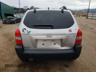 2005 Hyundai Tucson GLS with VIN KM8JN72D05U139992, listed as a Copart auction lot 70786014 with 108,827 mi miles and Salvage Title. Bid and sale history available at carsss.com. Image 6.