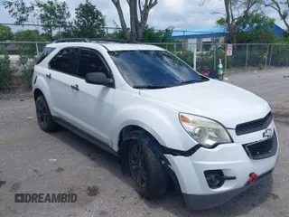 2013 Chevrolet Equinox LTZ with VIN 2GNFLFE39D6226193, listed as a IAAI auction lot 40341126 with 109,941 mi miles. Bid and sale history available at carsss.com. Image 1.