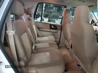2005 Ford Expedition Special Service with VIN 1FMPU16565LA52584, listed as a Copart auction lot 82121934 with 184,558 mi miles and Salvage Title. Bid and sale history available at carsss.com. Image 11.