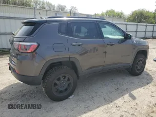 2019 Jeep Compass Trailhawk with VIN 3C4NJDDB9KT668729, listed as a Copart auction lot 51671255 with 116,398 mi miles and Clean Title. Bid and sale history available at DreamBid. Image 3.