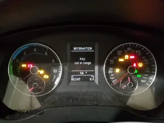 2013 Volkswagen Jetta Hybrid SE с VIN 3VW637AJ3DM220556, выставлен на аукционе Copart как лот 51519865 с пробегом 85 247 миль миль и Чистый • Clean title. История ставок и продаж доступна на DreamBid. Изображение 9.