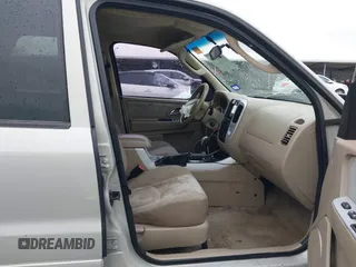 2007 Mercury Mariner Convenience with VIN 4M2YU80Z17KJ08849, listed as a IAAI auction lot 41525410 with 227,293 mi miles and . Bid and sale history available at DreamBid. Image 5.