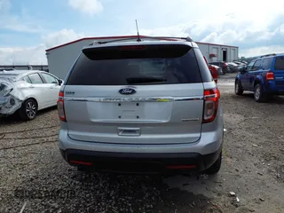 2013 Ford Explorer z VIN 1FM5K7B84DGB97176, wystawiony jako IAAI lot #42354504 z przebiegiem 171 182 mil mil oraz . Historia ofert i sprzedaży dostępna na DreamBid. Obrazek 16.