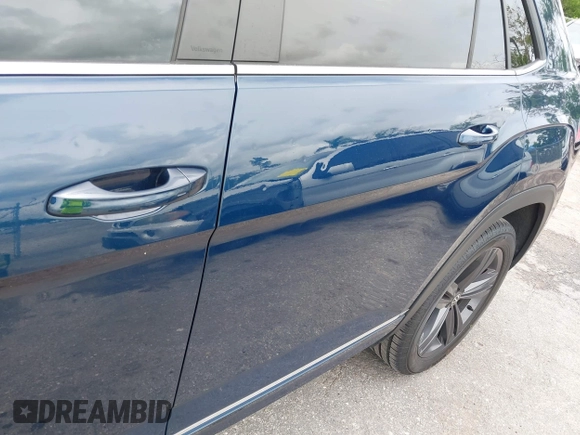 2021 Volkswagen Atlas SE with VIN 1V2PE2CA7MC201509, listed as a IAAI auction lot 42657943 with 71,197 mi miles and . Bid and sale history available at DreamBid. Image 19.