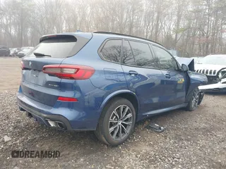 2023 BMW X5 xDrive40i z VIN 5UXCR6C08P9N95511, wystawiony jako IAAI lot #41901359 z przebiegiem 55 662 mil mil oraz . Historia ofert i sprzedaży dostępna na DreamBid. Obrazek 4.