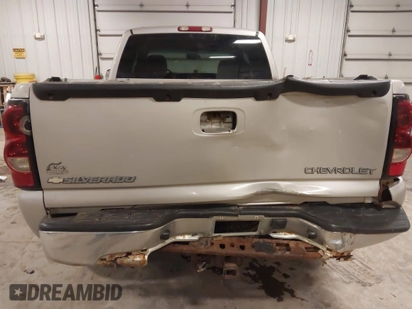 2004 Chevrolet Silverado 1500 Z71 with VIN 1GCEK19T94Z242001, listed as a IAAI auction lot 41273894 with Not Provided miles and . Bid and sale history available at DreamBid. Image 6.