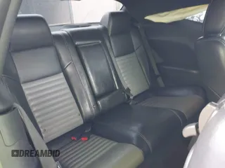 2009 Dodge Challenger R/T z VIN 2B3LJ54TX9H558332, wystawiony jako IAAI lot #42118072 z przebiegiem 173 010 mil mil oraz . Historia ofert i sprzedaży dostępna na DreamBid. Obrazek 8.