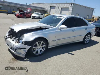 2007 Mercedes-Benz E 350 z VIN WDBUF56X57B017729, wystawiony jako Copart lot #58031175 z przebiegiem 154 909 mil mil oraz Szkoda całkowita • Salvage title. Historia ofert i sprzedaży dostępna na DreamBid. Obrazek 1.
