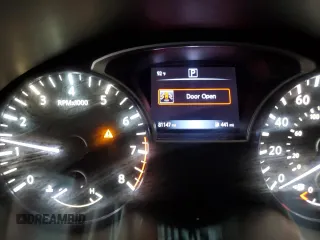2017 Nissan Altima S z VIN 1N4AL3APXHN358493, wystawiony jako Copart lot #56191235 z przebiegiem 81 147 mil mil oraz Szkoda całkowita • Salvage title. Historia ofert i sprzedaży dostępna na DreamBid. Obrazek 9.
