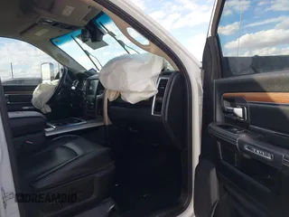 2015 Ram 2500 Laramie with VIN 3C6UR5FL3FG582483, listed as a IAAI auction lot 41307712 with 1 mi miles. Bid and sale history available at carsss.com. Image 5.