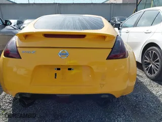2018 Nissan 370Z Coupe Sport Tech with VIN JN1AZ4EH7JM571742, listed as a IAAI auction lot 41241303 with 45,126 mi miles. Bid and sale history available at carsss.com. Image 17.