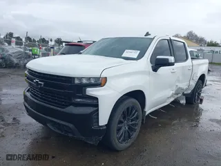 2019 Chevrolet Silverado 1500 LT with VIN 3GCUYDED3KG118071, listed as a IAAI auction lot 41566722 with 157,525 mi miles. Bid and sale history available at carsss.com. Image 2.