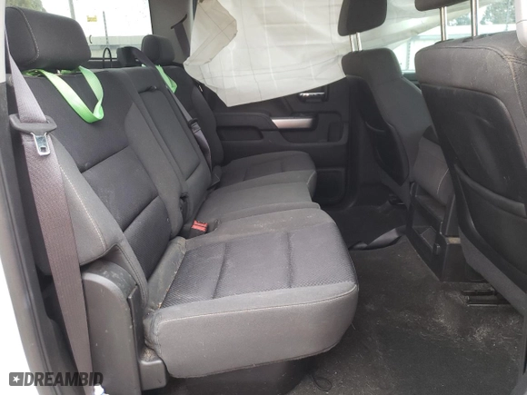 2015 Chevrolet Silverado 2500HD LT with VIN 1GC1KVEG9FF523427, listed as a Copart auction lot 47233085 with 106,847 mi miles and Salvage Title. Bid and sale history available at carsss.com. Image 10.