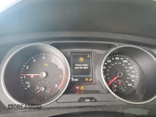 2021 Volkswagen Tiguan SE z VIN 3VV3B7AX1MM126044, wystawiony jako Copart lot #61306415 z przebiegiem 73 159 mil mil oraz Szkoda całkowita • Salvage title. Historia ofert i sprzedaży dostępna na DreamBid. Obrazek 9.