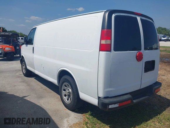 2014 Chevrolet Express Cargo Van with VIN 1GCSGAFX6E1157757, listed as a IAAI auction lot 41937846 with 231,814 mi miles. Bid and sale history available at carsss.com. Image 3.
