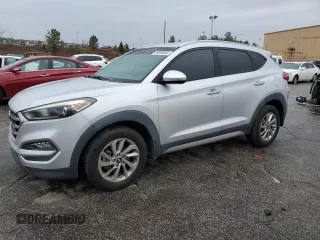 2017 Hyundai Tucson SE z VIN KM8J33A48HU278031, wystawiony jako Copart lot #49918545 z przebiegiem 125 382 mil mil oraz Szkoda całkowita • Salvage title. Historia ofert i sprzedaży dostępna na DreamBid. Obrazek 1.
