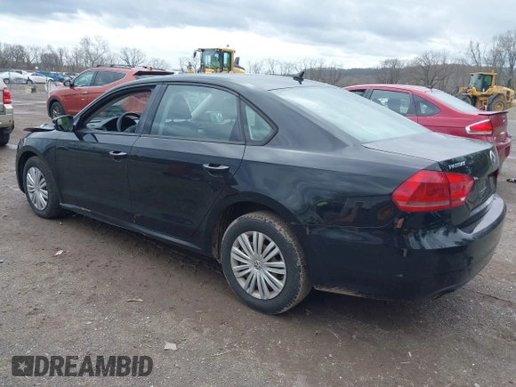 2014 Volkswagen Passat S с VIN 1VWAP7A35EC011791, выставлен на аукционе IAAI как лот 41946261 с пробегом 172 225 миль миль и . История ставок и продаж доступна на DreamBid. Изображение 3.