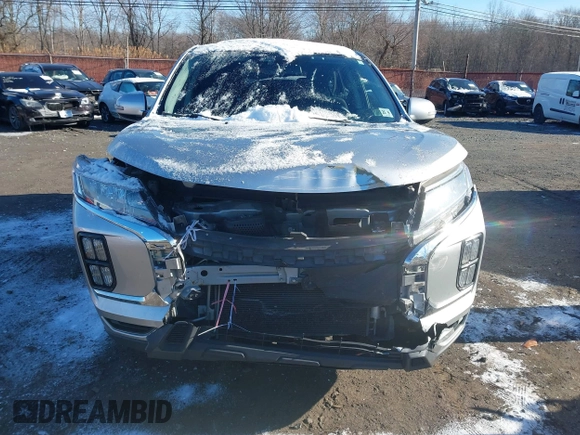 2020 Mitsubishi Outlander Sport SE 2.0 with VIN JA4AP4AU7LU028801, listed as a IAAI auction lot 41138636 with 105,709 mi miles. Bid and sale history available at carsss.com. Image 12.