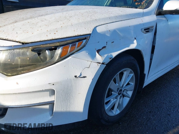 2016 Kia Optima LX with VIN 5XXGT4L31GG034993, listed as a IAAI auction lot 41881231 with 81,888 mi miles. Bid and sale history available at carsss.com. Image 6.