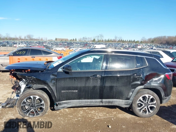 2022 Jeep Compass High Altitude with VIN 3C4NJDCB4NT150078, listed as a IAAI auction lot 41365851 with 14,448 mi miles and . Bid and sale history available at DreamBid. Image 14.