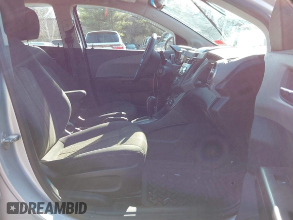 2013 Chevrolet Sonic LT with VIN 1G1JC6SGXD4218978, listed as a IAAI auction lot 42035596 with 138,924 mi miles. Bid and sale history available at carsss.com. Image 5.