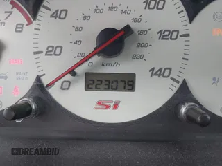 2004 Honda Civic Si with VIN SHHEP33554U504785, listed as a IAAI auction lot 42250257 with 223,079 mi miles and . Bid and sale history available at DreamBid. Image 7.