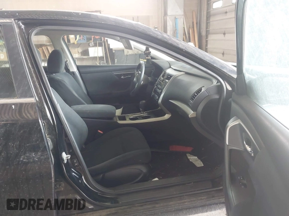 2015 Nissan Altima SV with VIN 1N4AL3AP4FC207562, listed as a IAAI auction lot 42114974 with 185,360 mi miles and . Bid and sale history available at DreamBid. Image 5.