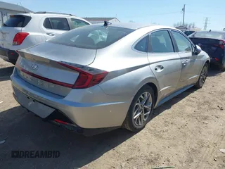2020 Hyundai Sonata SEL z VIN 5NPEF4JA2LH060078, wystawiony jako IAAI lot #41830034 z przebiegiem 28 611 mil mil oraz . Historia ofert i sprzedaży dostępna na DreamBid. Obrazek 4.