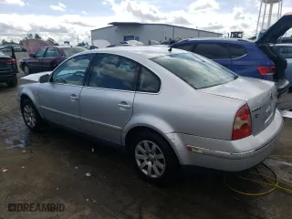 2003 Volkswagen Passat GLS with VIN WVWPD63B53P103624, listed as a Copart auction lot 70334334 with 168,100 mi miles and Non Repairable. Bid and sale history available at carsss.com. Image 2.