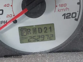 2004 Ford Escape XLT с VIN 1FMYU93184KB61332, выставлен на аукционе IAAI как лот 42024633 с пробегом 252 972 миль миль и . История ставок и продаж доступна на DreamBid. Изображение 7.