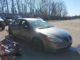 2007 Pontiac G6 1SV Value Leader with VIN 1G2ZF58B474193687, listed as a IAAI auction lot 41751844 with 185,093 mi miles. Bid and sale history available at carsss.com. Image 1.