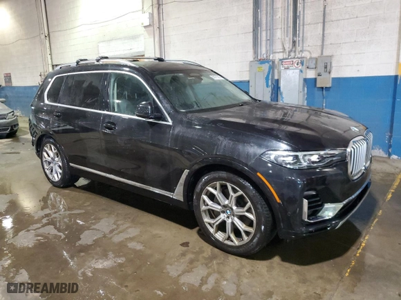 2019 BMW X7 xDrive40i with VIN 5UXCW2C59KL085810, listed as a Copart auction lot 88975505 with 113,891 mi miles and Clean Title. Bid and sale history available at carsss.com. Image 4.