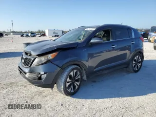 2013 Kia Sportage SX with VIN KNDPCCA60D7395854, listed as a Copart auction lot 44310485 with 137,761 mi miles and Salvage Title. Bid and sale history available at carsss.com. Image 1.