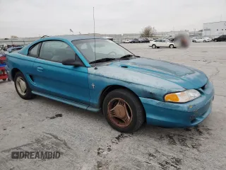 1994 Ford Mustang with VIN 1FALP404XRF140382, listed as a Copart auction lot 82917284 with 89,673 mi miles and Salvage Title. Bid and sale history available at carsss.com. Image 4.