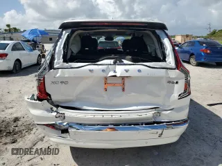 2023 Volvo XC90 Plus with VIN YV4062PN5P1978068, listed as a Copart auction lot 60688515 with 24,148 mi miles and Salvage title. Bid and sale history available at DreamBid. Image 6.