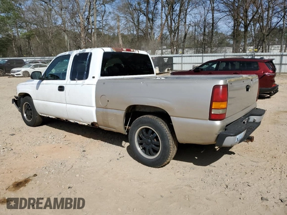 2000 Chevrolet Silverado 1500 with VIN 2GCEC19V8Y1270093, listed as a Copart auction lot 49708325 with 237,308 mi miles and Salvage Title. Bid and sale history available at carsss.com. Image 2.