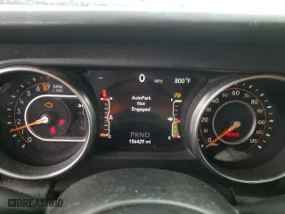 2018 Jeep Wrangler Unlimited Sahara with VIN 1C4HJXEG3JW241628, listed as a Copart auction lot 50419245 with 156,429 mi miles and Salvage Title. Bid and sale history available at carsss.com. Image 9.