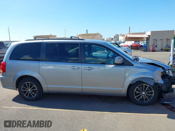 2019 Dodge Grand Caravan GT with VIN 2C4RDGEG5KR660425, listed as a IAAI auction lot 41896185 with 68,682 mi miles and . Bid and sale history available at DreamBid. Image 14.