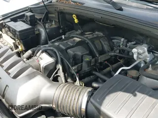 2012 Jeep Grand Cherokee Laredo z VIN 1C4RJEAT8CC361909, wystawiony jako IAAI lot #42727510 z przebiegiem 191 020 mil mil oraz . Historia ofert i sprzedaży dostępna na DreamBid. Obrazek 12.