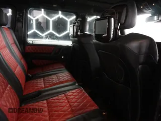 2018 Mercedes-Benz G 63 AMG z VIN WDCYC7DH4JX292399, wystawiony jako Copart lot #50209575 z przebiegiem 73 598 mil mil oraz Szkoda całkowita • Salvage title. Historia ofert i sprzedaży dostępna na DreamBid. Obrazek 6.
