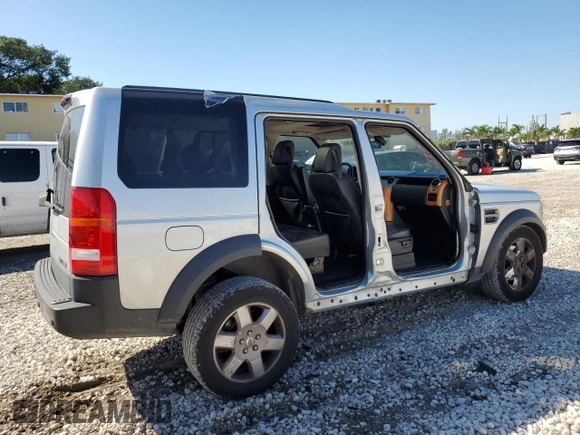 2008 Land Rover LR3 HSE with VIN SALAG25488A451117, listed as a Copart auction lot 46314745 with 135,135 mi miles and Salvage title. Bid and sale history available at DreamBid. Image 3.